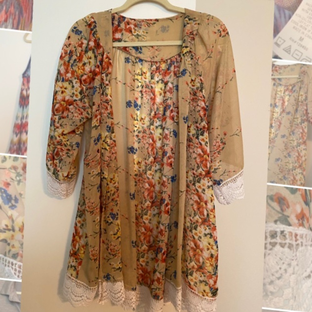 Vibrant colors!! Kimono
